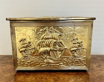 ♦中国 古玩 骨製 銅製金具 宝石箱 小物入れ 古美術品 骨董品 アンティーク 装飾が施されたアンティーク調の真鍮製石炭箱 - Etsy 日本