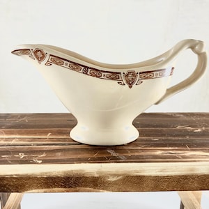 Sterling China Vintage 1950&#39;s Restaurant Ware &quot;Elite&quot; Pattern Desert Sand 6-1/4&quot; Individual Sauce Boat.