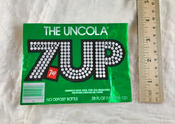nan2ページ　60年代　7up Uncola 看板 7up Advertisement - John Alcorn. Illustration for 7up – The