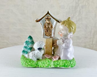 Vintage Virgin Mary Shrine Figurine: Gilded Madonna, Ceramic Lambs
