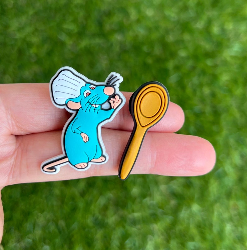 Little Chef Croc Charm - Cute Rat Shoe Pins - Funny Rat Chef - Crocs Accessories - Cute Chef Charms for Clogs - Perfect Birthday Gift 