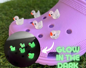 Glow in the 3D Duck Shoe Charm - Cute duckling Shoe charm - Kawaii duck charms - Shoe Charms for kids - 3D Shoe Charms - Shoe Charms
