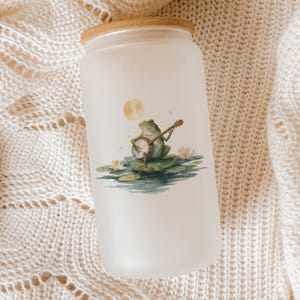 Vaso de vidrio Frog Banjo: vajilla rústica de estilo cottagecore con tapa de bambú