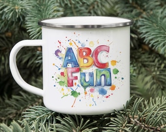 Taza de camping esmaltada con letras del alfabeto: Taza de metal colorida con salpicaduras de pintura ABC