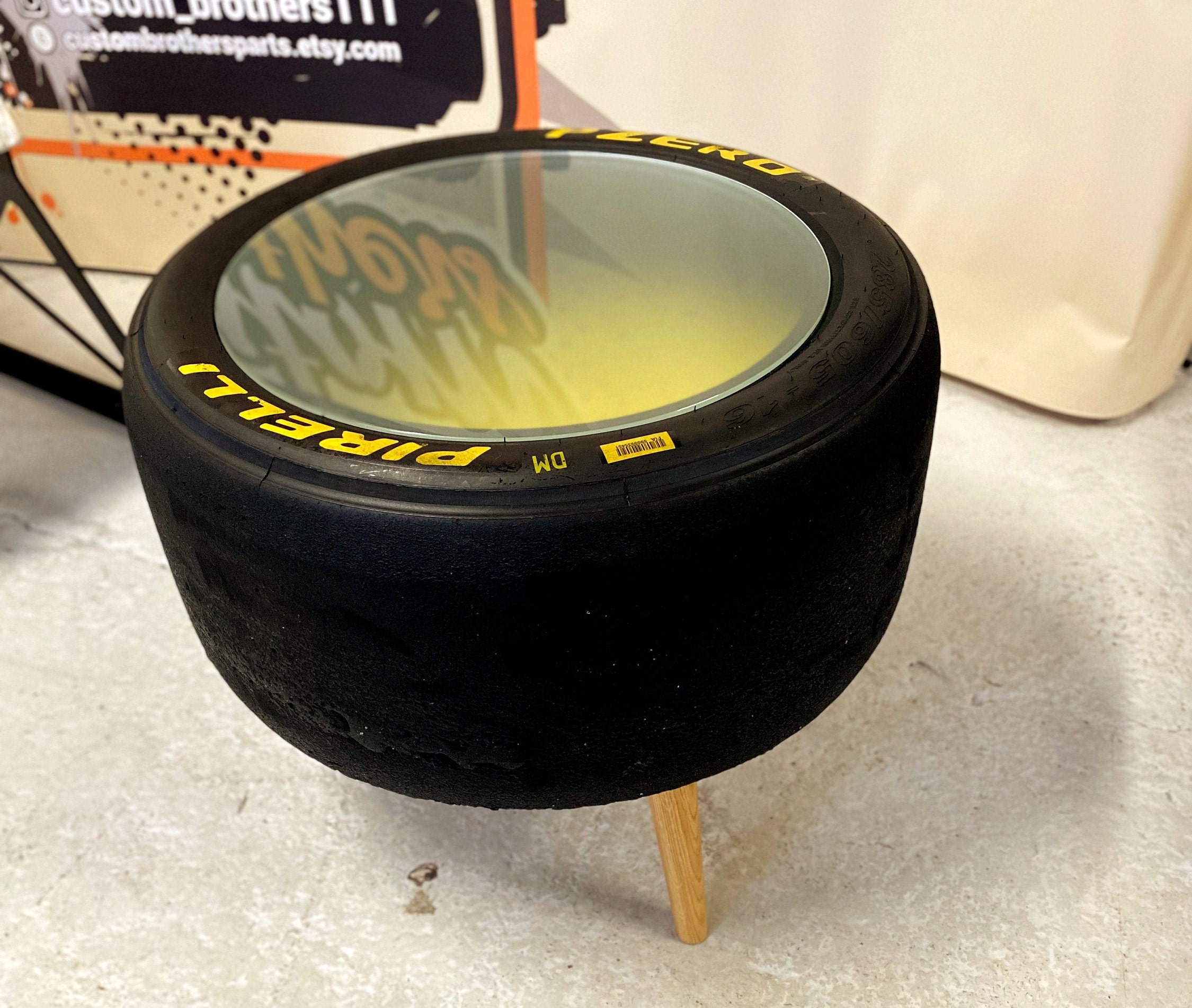 F1 ルノー ホイールテーブル F1 ルノー ホイールテーブル - メルカリ