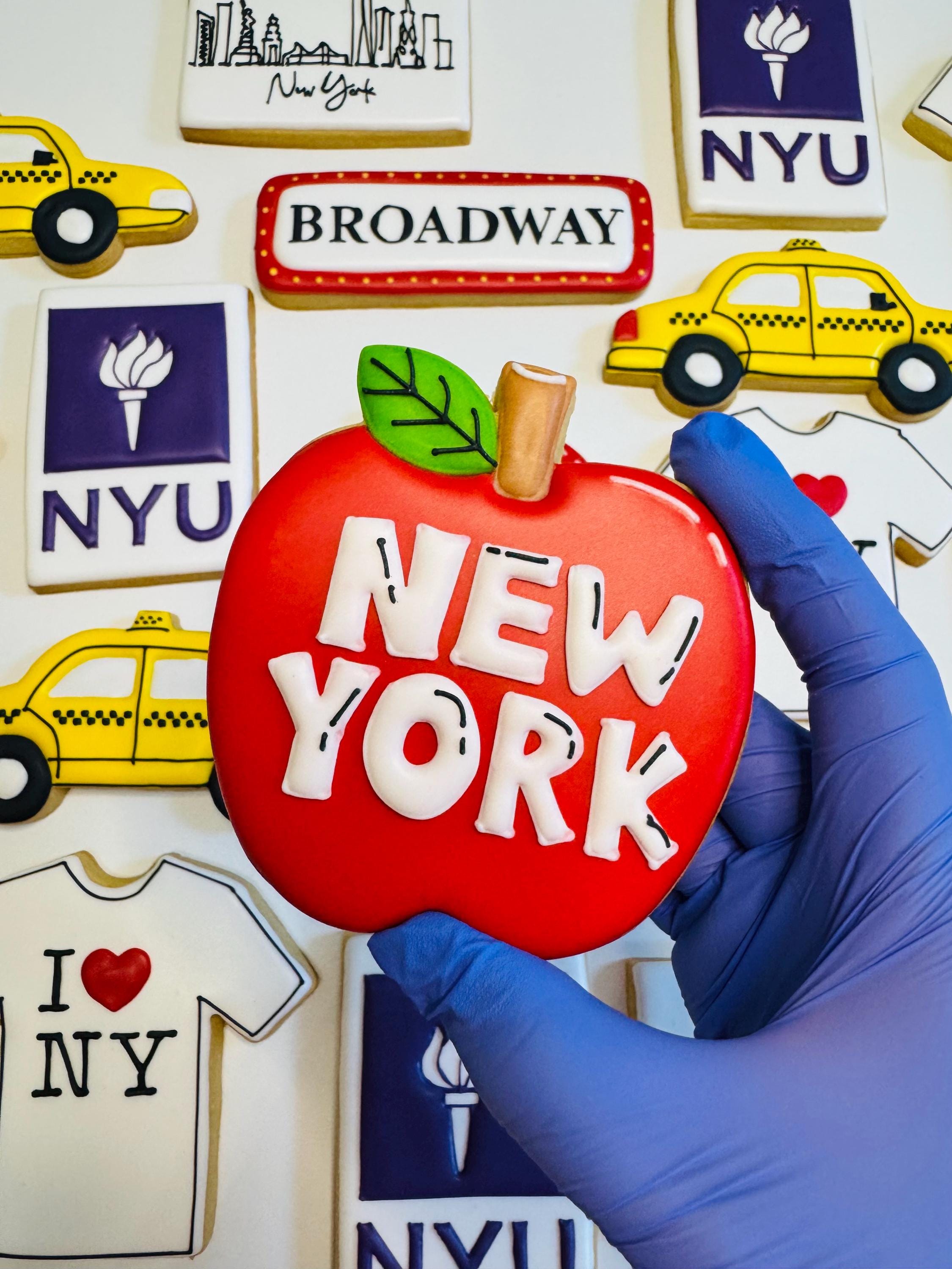 12 New York City Decorated Cookie Set – Iconic & Delicious!
