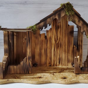 Nativity Stable ,Christmas Manger ,Creche Nativity ,Manger,wood nativity stable, Manger Scene,Wooden Christmas Manger,Stable