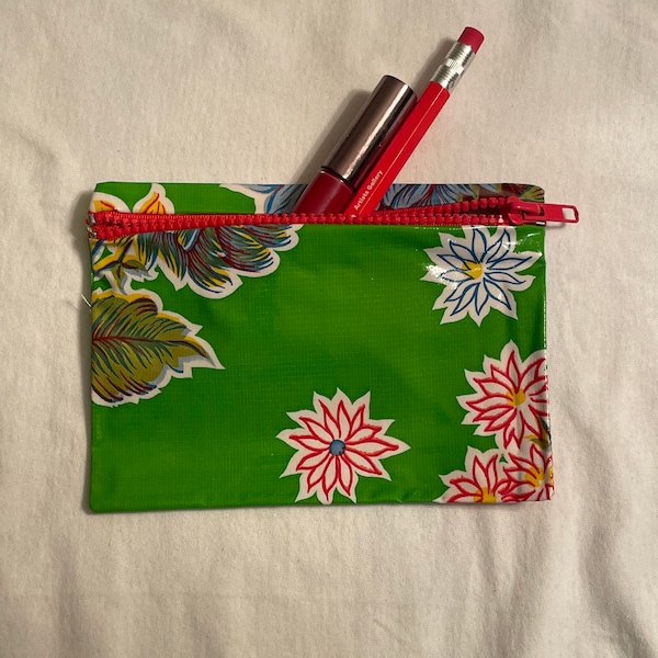 Green Floral Oilcloth Pen / Cosmetics / Gifting Pouch - Made in USA!