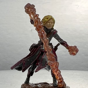 Female Human Wizard Sorcerer Priest Mage Cleric Hand Painted Miniature Dungeons Dragons D&D DND Pathfinder Role Playing Miniatures