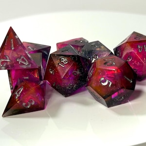 Handmade  “Pixie Wing” Sharp Edge Dice Set for RPG TTRPG, Dungeons & Dragons/Pathfinder