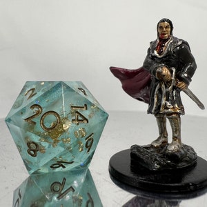 Vampire Painted Miniatures Painted Mini Dungeons Dragons D&D DND Pathfinder Role Playing Miniatures Curse of Strahd Ravenloft
