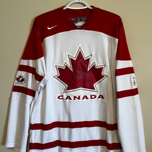 Joe Thornton Team Canada Nike T-Shirt Large Red Olypmic Hockey