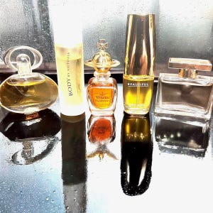 Vintage Mini perfumes, Vivienne Westwood, Michael Kors, Victoria’s Secret and more. Please see pics and description for more info.