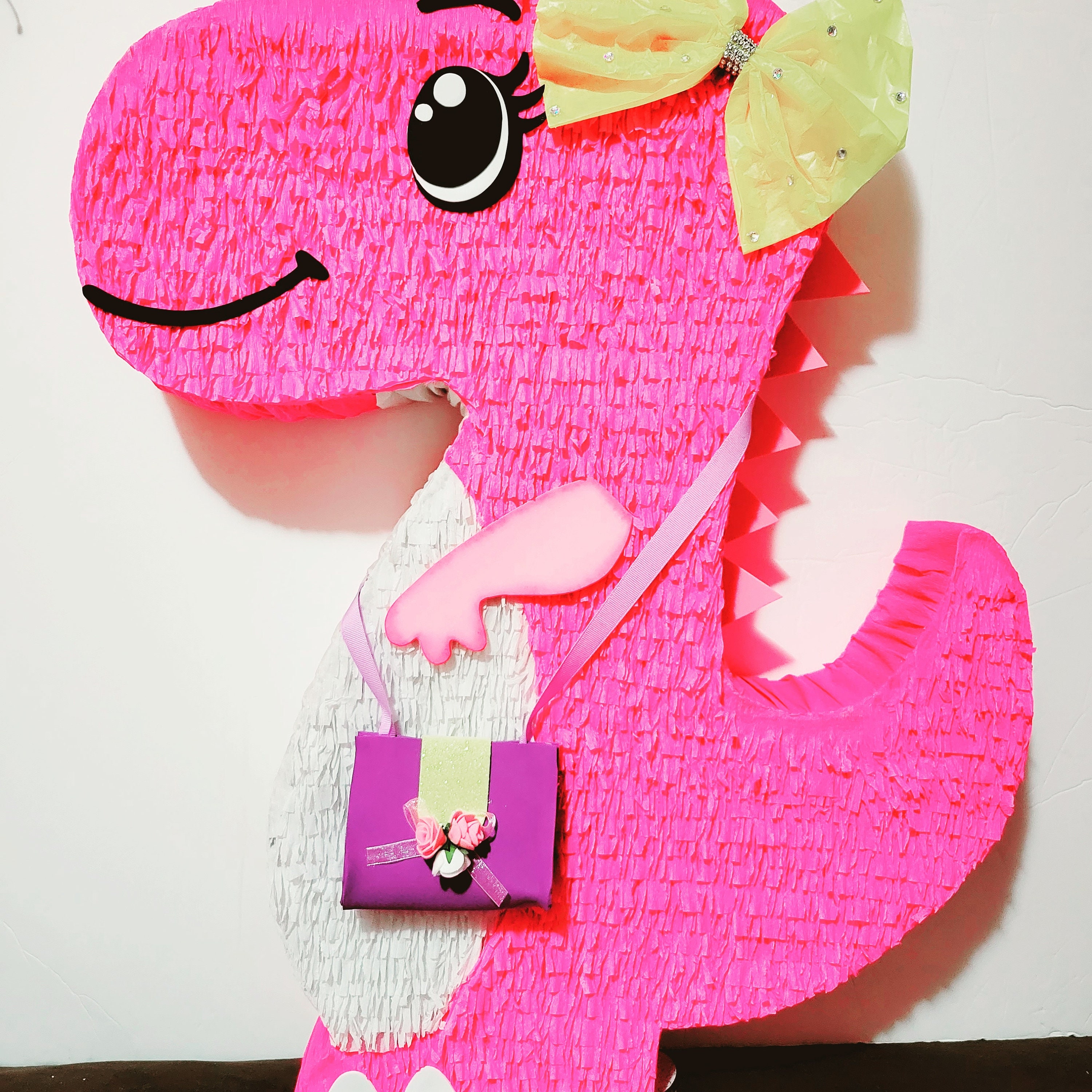 piñata personalizada de bebe con dinosaurio