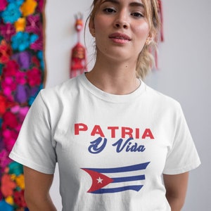 Patria y Vida kubanisches T-Shirt, #SOSCUBA Shirt, Libertad Cuba Libre, kubanische Geschenke, Geschenke für sie, Tod oder Leben T-Shirt, Cuban Lives Matter, Top