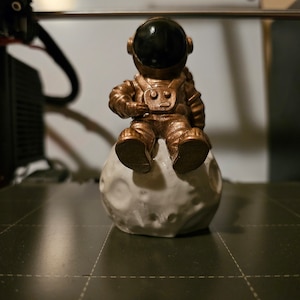 Astronaut Statue Decoration Space Decoration Spaceman Home Desktop Decoration