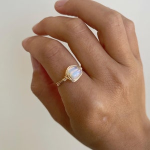 Crystal gemstone wire wrap ring, natural crystal ring, bohemian jewellery, moonstone ring, amethyst ring, handmade jewellery,