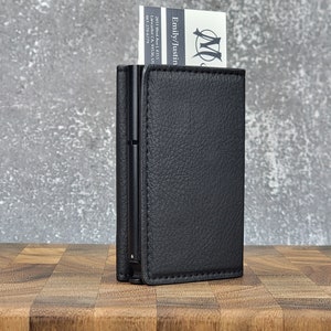 Cartera minimalista delgada de cuero genuino con cierre magnético y tarjetero de bolsillo unisex