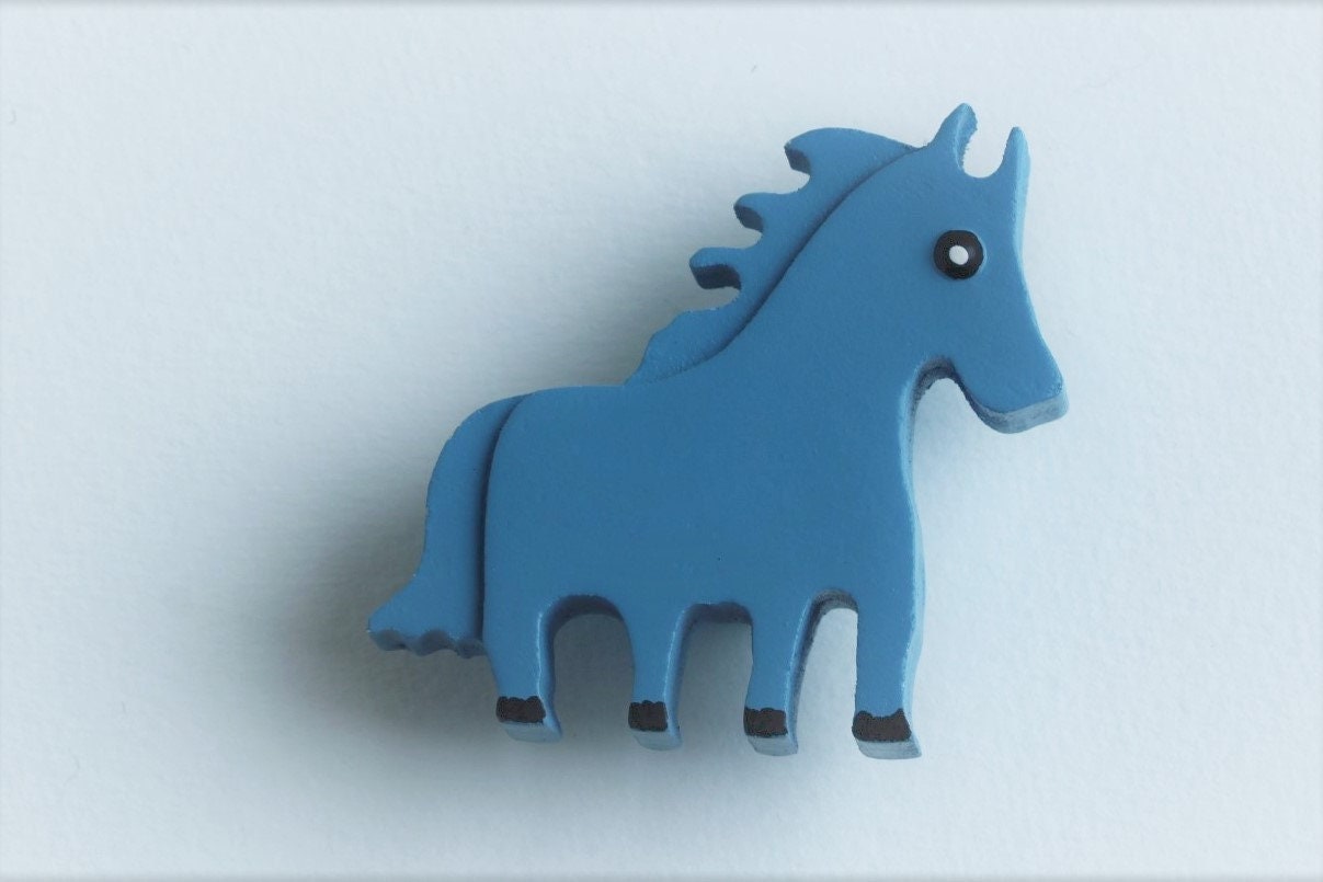 Bouton Poignée de Meuble Tiroir en Relief Poney Bois Décoration Chambre Enfant Idée Cadeau Design Un