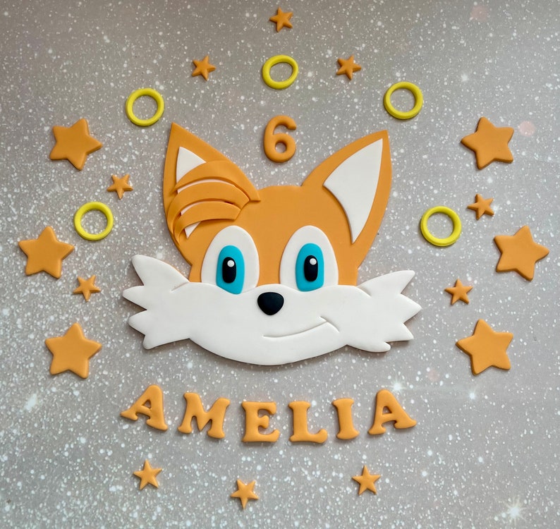 Sonic or Tails Inspired Edible Fondant Cake Topper Blue - Etsy