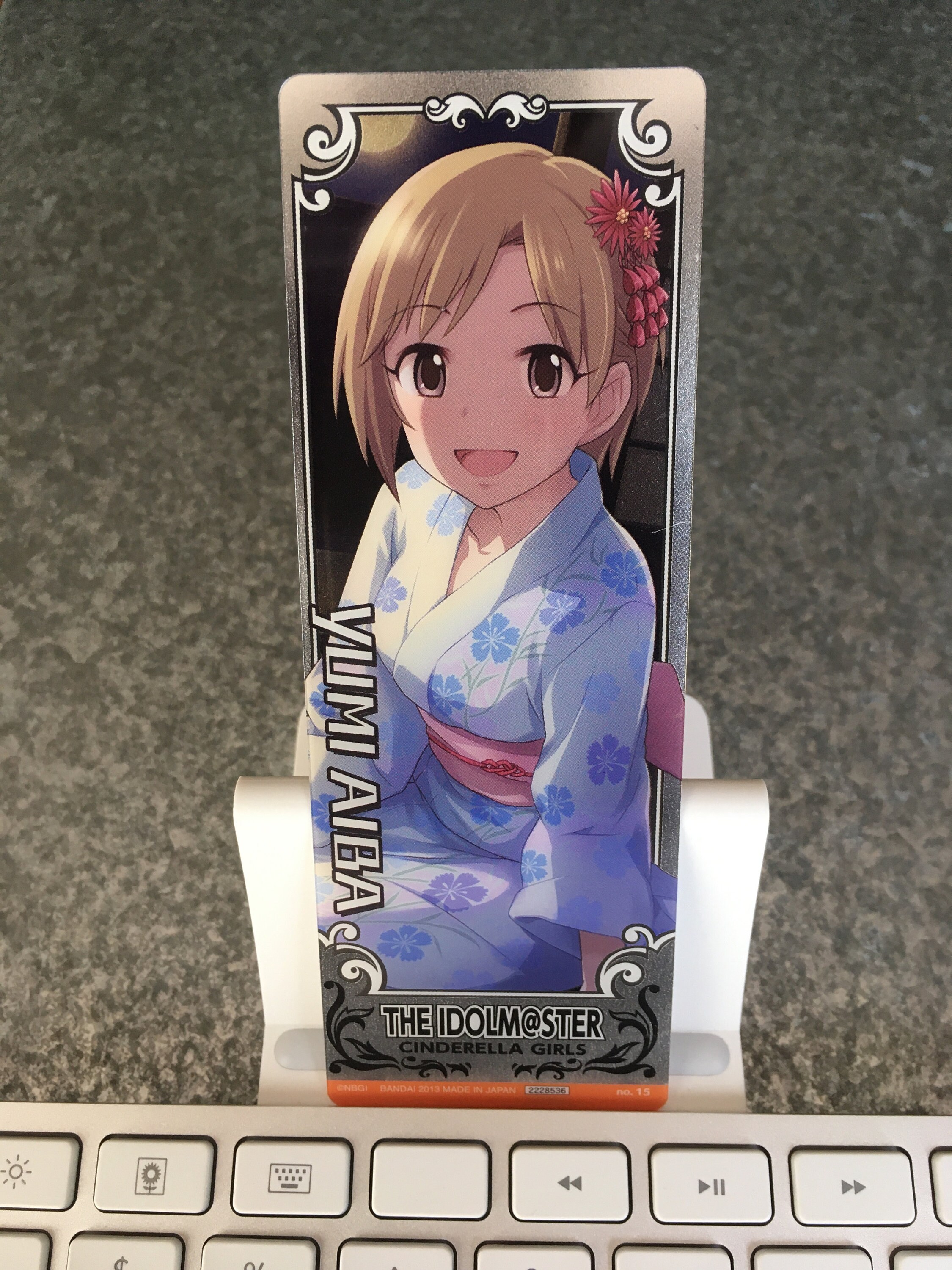 Yumi Aiba | Les filles de Cendrillon Idolmaster | Scène Starlight | Carte à collectionner en plastique rare à collectionner | Bandaï | 2228536 | N° 15
