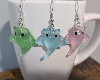 Glow Manta Ray Dangle Earrings | Cute Ocean Animal Earrings | Beach Sea Earrings | Marine Life Earring | Aquatic Fish Earrings | Ray Jewelry