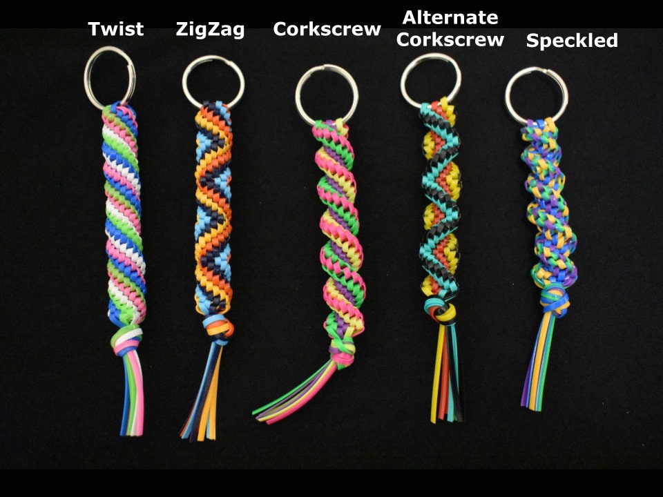  Holo Blue & White Keychain, Handmade Gimp Scoubidou Boondoggle  Twist Stitch Lanyard Unity Key Chain