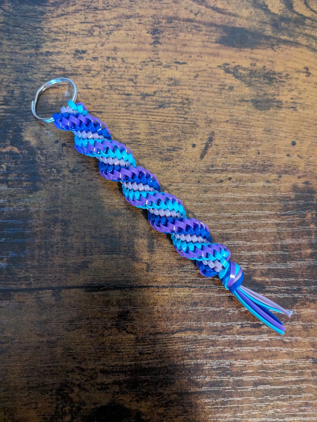 Blue & Purple Striped Boondoggle Keychain | Corkscrew Twist Rexlace ...