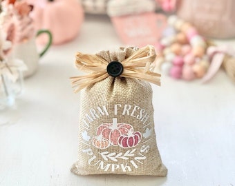 Bolsa de arpillera con forma de calabaza rosa: decoración otoñal estilo granja