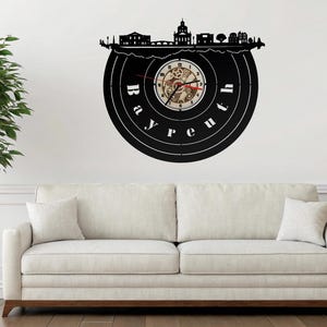 Uhr Wanduhr Skyline Bayreuth LED Wandbild Holz Stadt AK Karte Map Stadtplan Wandsticker Wandtattoo Reiseführer Silhouette