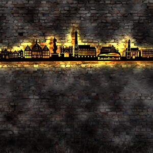 Skyline Landshut LED Wandbild Holz Stadt AK Karte Map Stadtplan Wandsticker Leuchtbild Neonreklame Wandtattoo Reiseführer Silhouette