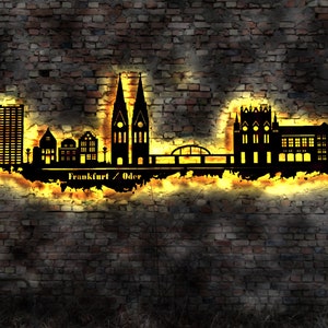 Skyline Frankfurt Oder   LED Wandbild   Holz Stadt AK Karte Map Stadtplan Wandsticker Bild Wandtattoo Reiseführer Silhouette