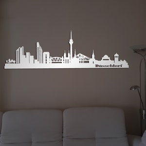 Edelstahl Skyline Düsseldorf Metall Wandkunst Stahl rostfrei Silhouette Metallkunst Künstlerarbeit