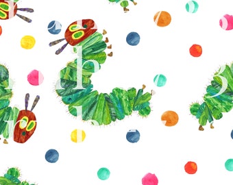 Puede incluir: Un patrón sin costuras que presenta una oruga verde con acentos rojos y amarillos, que se come una variedad de puntos coloridos. La oruga se repite en todo el patrón, creando un diseño juguetón y caprichoso.