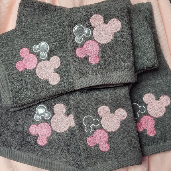 Minnie Mouse's gray towels