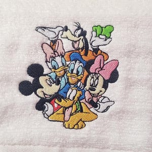 Serviette Mickey et ses amis