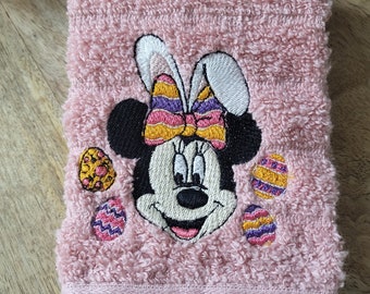 Minnie Mouse Easter towel