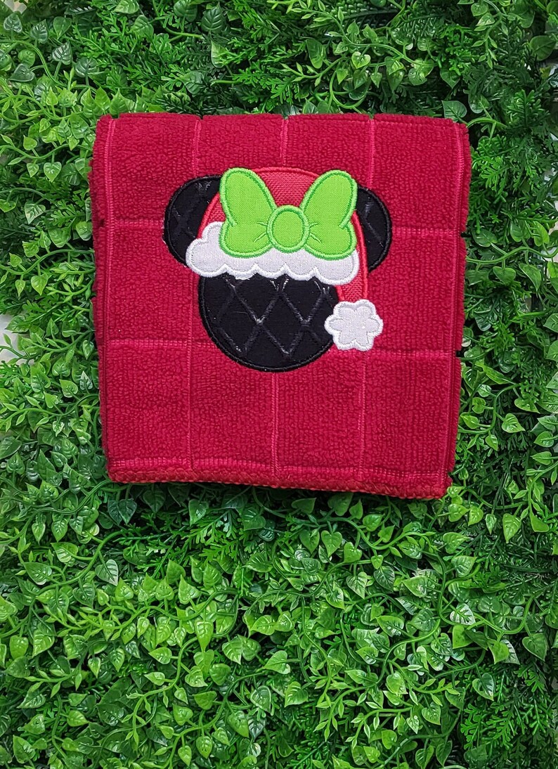 Mickey and Minnie Mouse Christmas Towels - Etsy