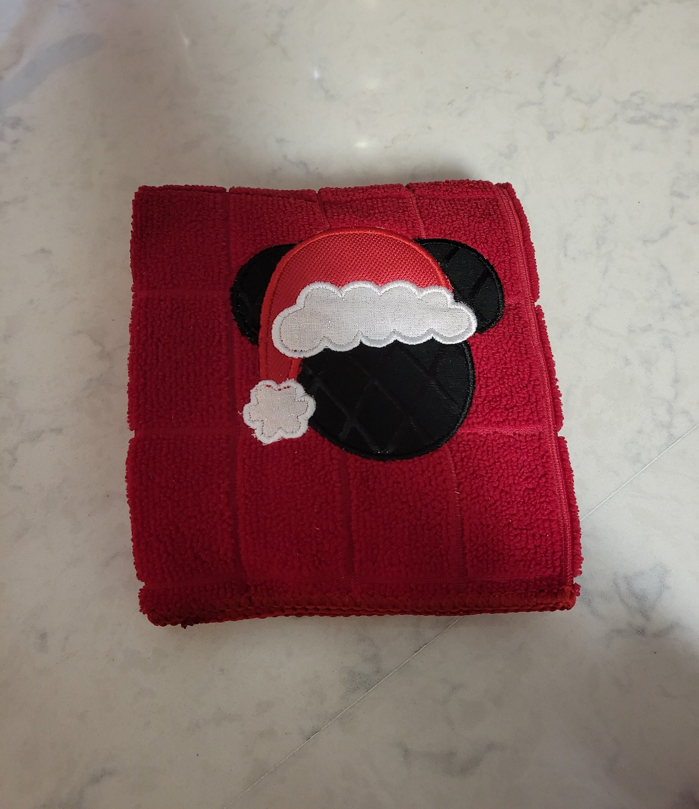 Mickey and Minnie Mouse Christmas Towels - Etsy