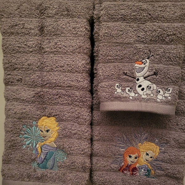 Serviette Frozen Elsa, Anna et Olaf