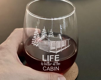 Personalized Cabin Engraved Glass: Custom Vacation Gift