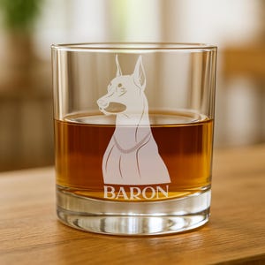 Personalized Doberman Pinscher Engraved Whiskey, Beer, or Wine Glass – Dog Lover Gift, Memorial, Dog Mom or Dad Gift, Custom Pet Glass