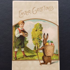 1905 circa Cartolina di Pasqua - Rilievo - Ragazzo con macchina fotografica