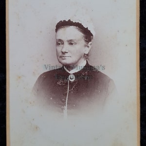 Cabinet Card - Older lady