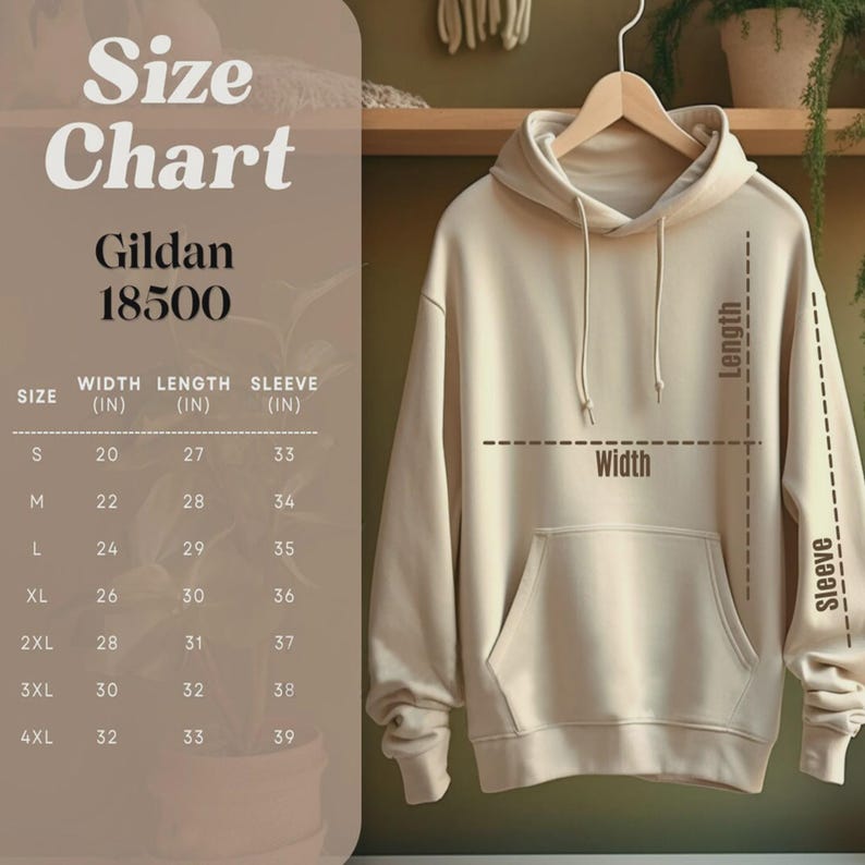 Puede incluir: Una sudadera con capucha Gildan 18500 beige con una tabla de tallas. La tabla muestra las medidas en pulgadas para el ancho, largo y largo de manga, desde la talla S hasta la 4XL. La sudadera con capucha se muestra en una percha.