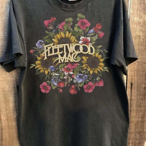 Vintage Floral Retro Band Fleetwood Mac Tshirt, Graphic Tee, Rock Band Shirt, Unisex Music Shirt, Fleetwood Mac Retro Shirt