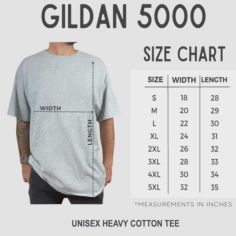 Puede incluir: Camiseta unisex Gildan 5000 de algod&oacute;n grueso gris claro con una tabla de tallas. La tabla de tallas muestra las medidas en pulgadas para las tallas S a 5XL. El ancho y el largo de la camiseta est&aacute;n indicados.
