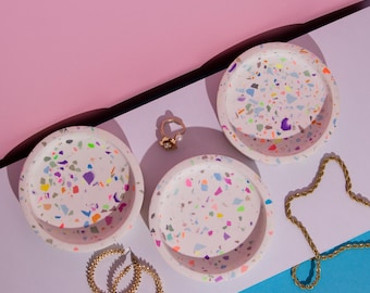 Small terrazzo jewelry tray made of cast ceramic - storage dish for your home!