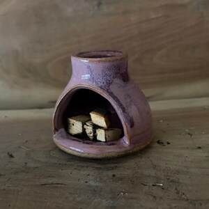 Quemador de Palo Santo de cerámica hecho a mano: Chimenea con esmaltado personalizado imagen 5