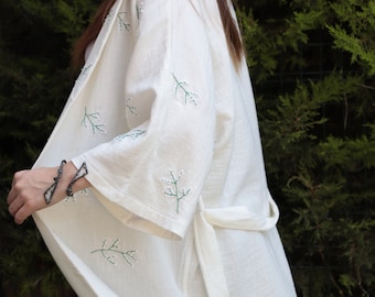 Muslin Kimono with floral embroidery | Kimono Cardigan | Handmade Festival Kimono |Floral bohemian kimono